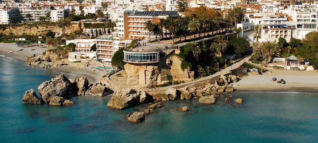 Apartamento Yaiza Nerja Esterno foto